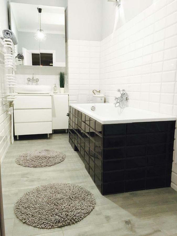 Clicktheflat Apartment Chmielna 7 Warszawa Exteriör bild