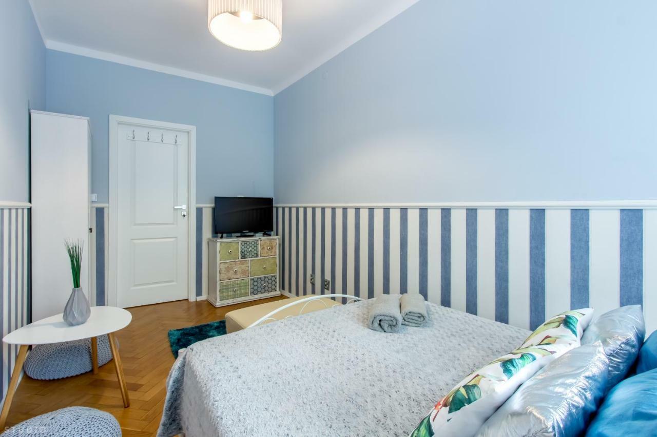 Clicktheflat Apartment Chmielna 7 Warszawa Exteriör bild